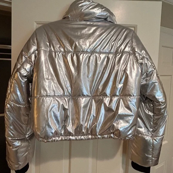 FOREVER 21 SIZE SMALL - Picture 2 of 5